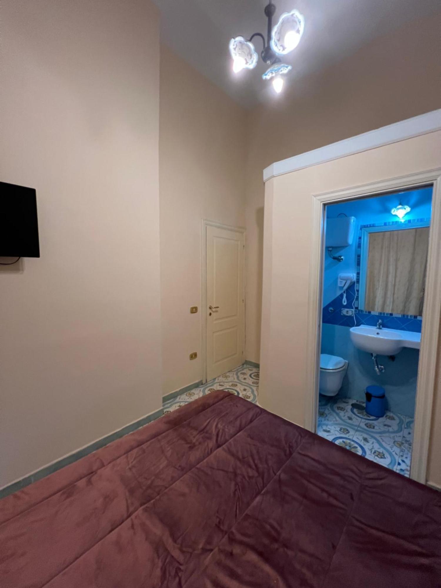 Bed and Breakfast Beb Rosy Neapol Zewnętrze zdjęcie