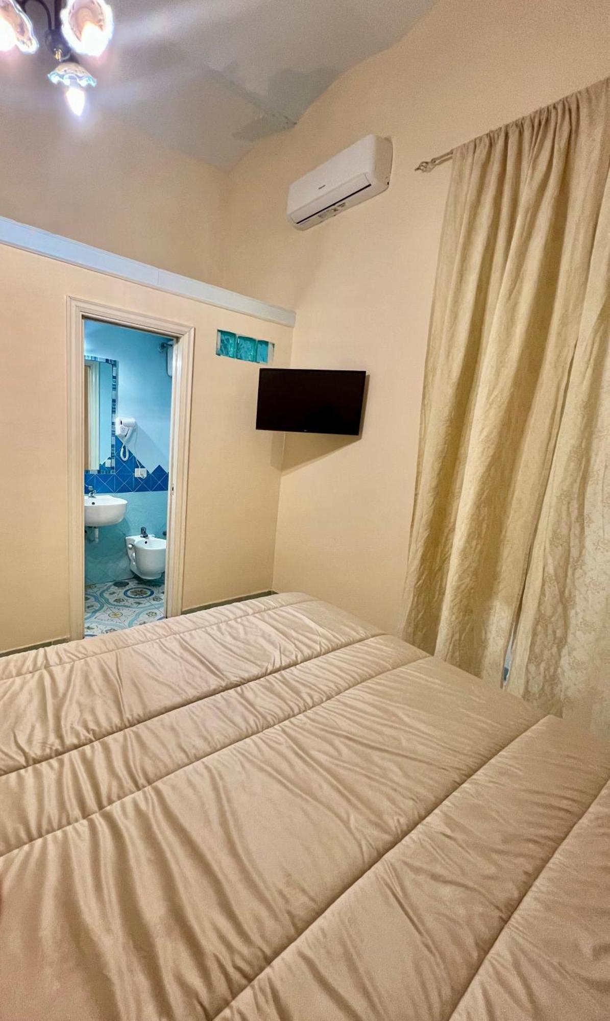 Bed and Breakfast Beb Rosy Neapol Zewnętrze zdjęcie