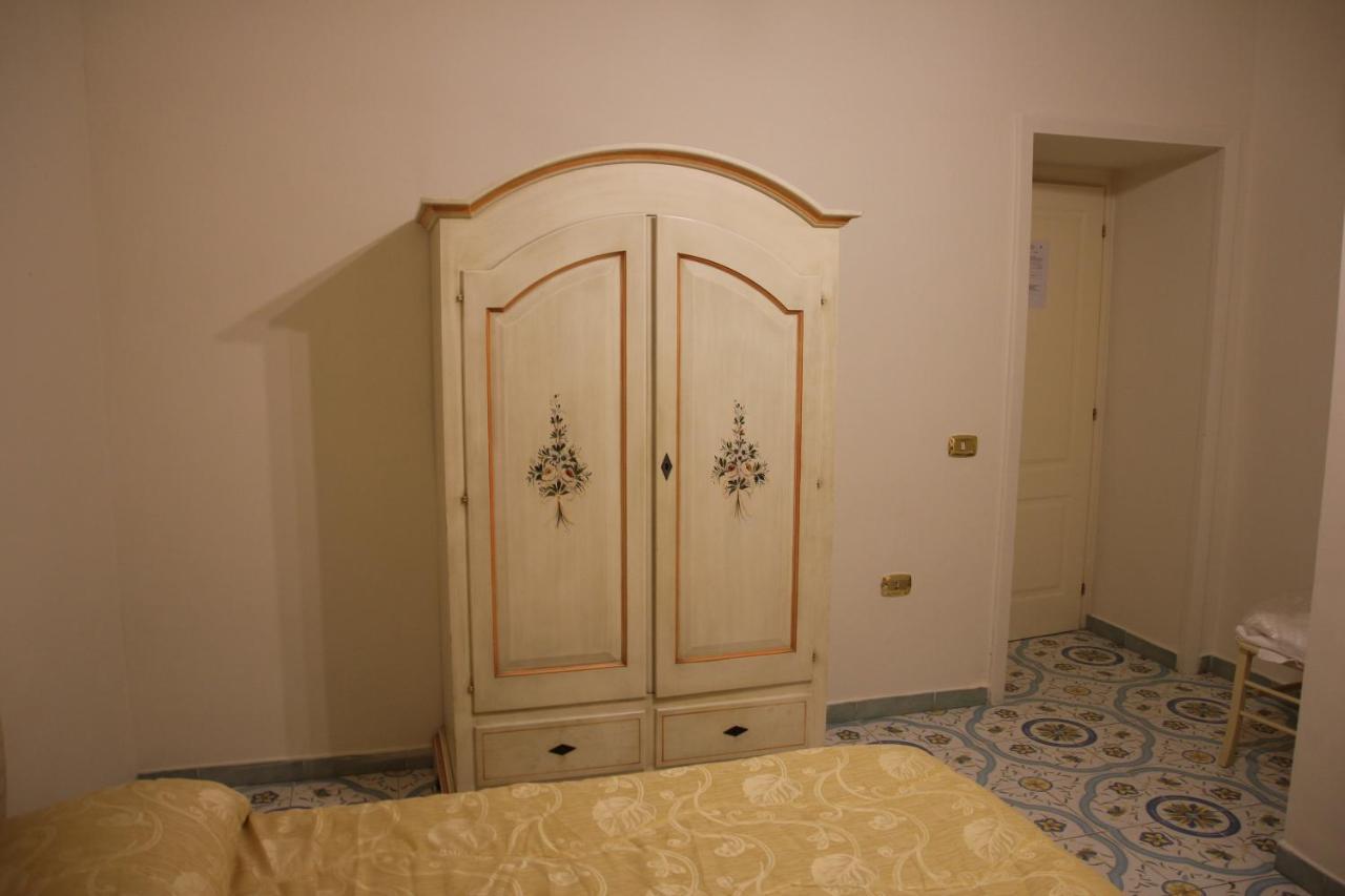 Bed and Breakfast Beb Rosy Neapol Zewnętrze zdjęcie
